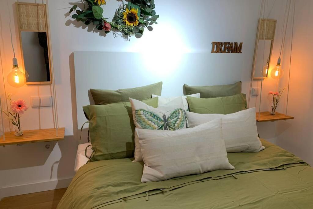 Sg Apartamentos La Casa De Carlos Vut47-229 Вальядолид Экстерьер фото